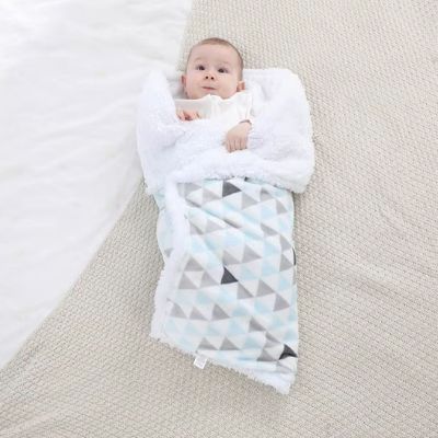 Couverture bébé - Triangle - Mon Bébé Dodo